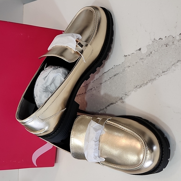 Nina Metallic Chain Loafer | Big Girl Size 6 | Gold | NEW - Picture 6 of 6